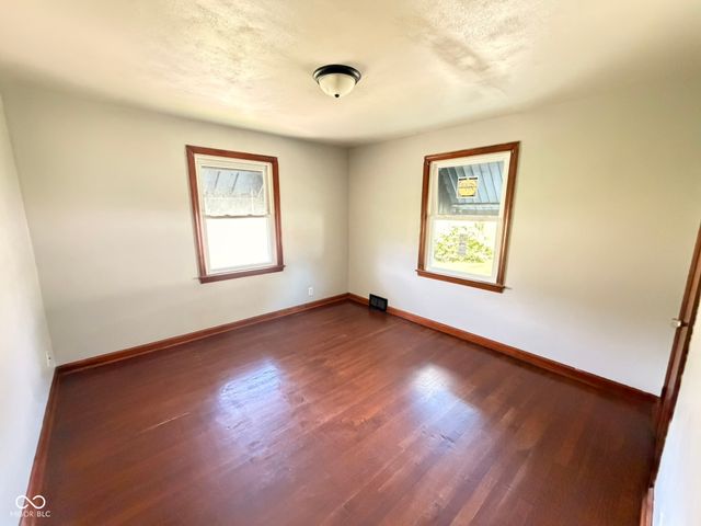 2521 Mounds Road, Anderson, IN 46016