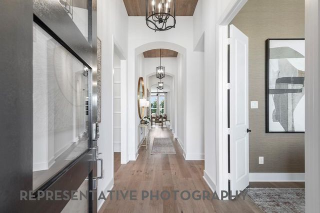 125 Medway Point DR, Hutto, TX 78634