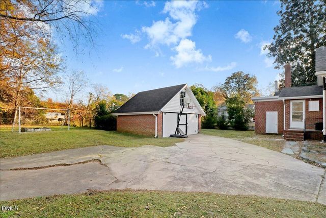 313 S 4th Street, Smithfield, NC 27577