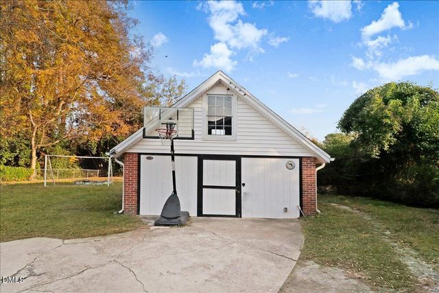 313 S 4th Street, Smithfield, NC 27577