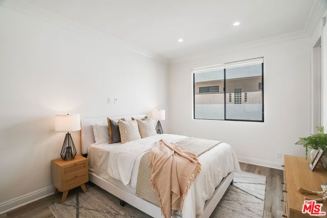 430 N Maple Drive 203, Beverly Hills, CA 90210