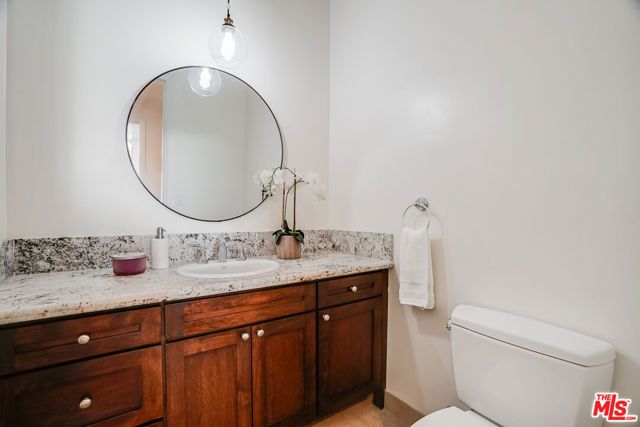 430 N Maple Drive 203, Beverly Hills, CA 90210