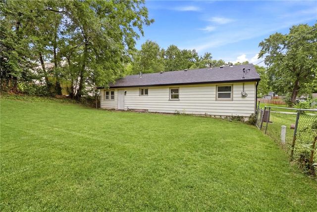 6155 Ann Avenue, Kansas City, KS 66102