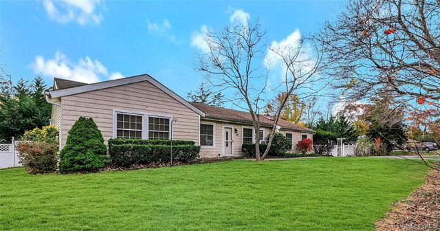 48 Adams Avenue, Sound Beach, NY 11789