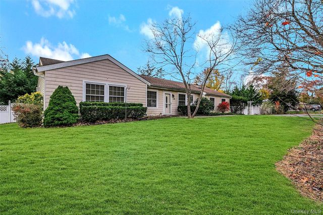 48 Adams Avenue, Sound Beach, NY 11789