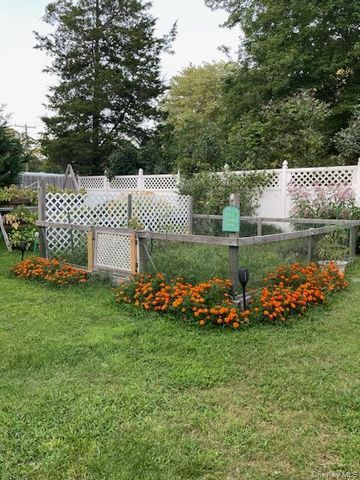 48 Adams Avenue, Sound Beach, NY 11789