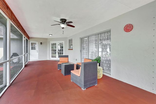13805 Sheffield Street, Wellington, FL 33414