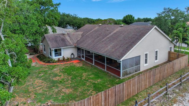 13805 Sheffield Street, Wellington, FL 33414