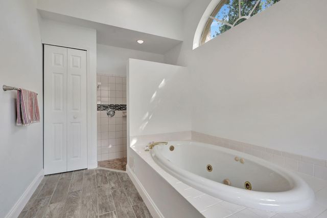 13805 Sheffield Street, Wellington, FL 33414