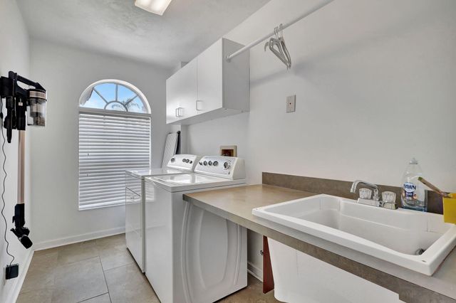 13805 Sheffield Street, Wellington, FL 33414