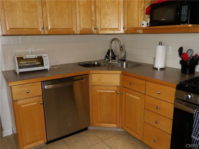 839 Lamont Circle, Cortlandville, NY 13045