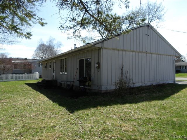 839 Lamont Circle, Cortlandville, NY 13045