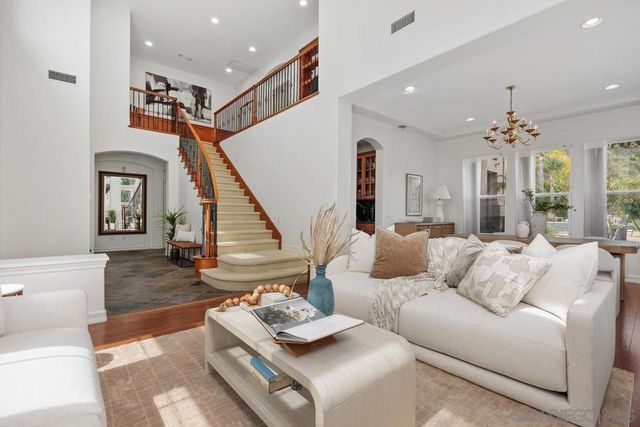 11766 Treadwell Dr, Poway, CA 92064