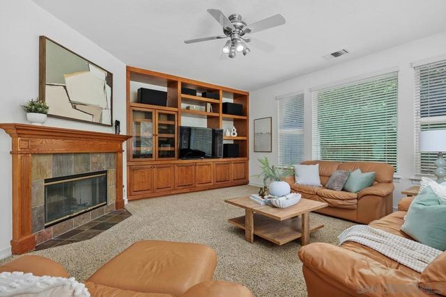 11766 Treadwell Dr, Poway, CA 92064