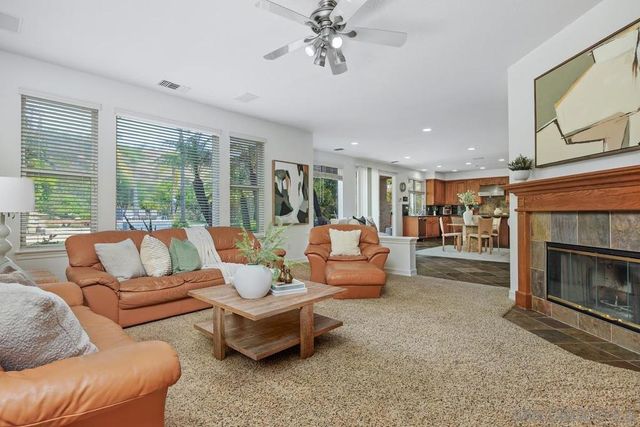 11766 Treadwell Dr, Poway, CA 92064