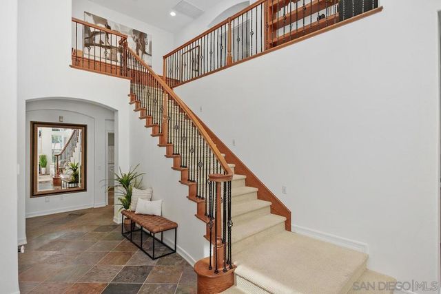 11766 Treadwell Dr, Poway, CA 92064