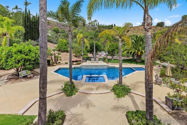 11766 Treadwell Dr, Poway, CA 92064