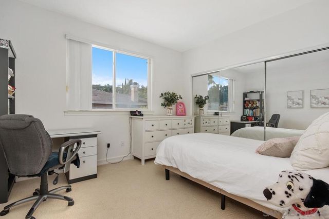 11766 Treadwell Dr, Poway, CA 92064