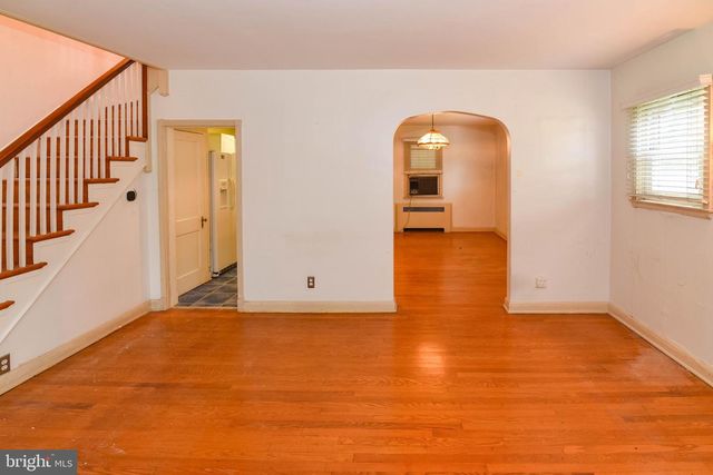 4639 HARCOURT RD, Baltimore, MD 21214