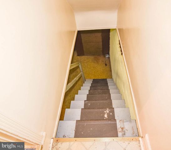 4639 HARCOURT RD, Baltimore, MD 21214