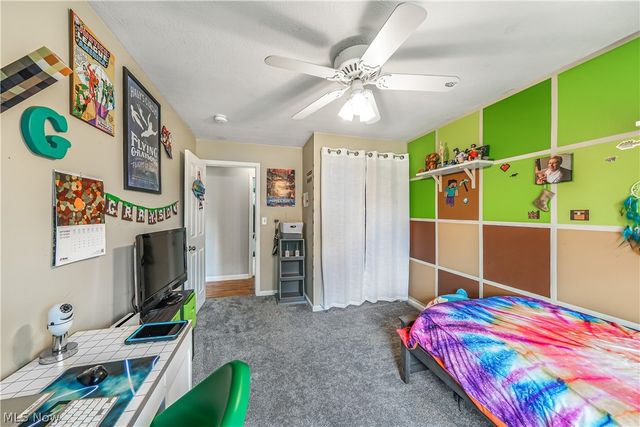 114 S Point Drive, Avon Lake, OH 44012