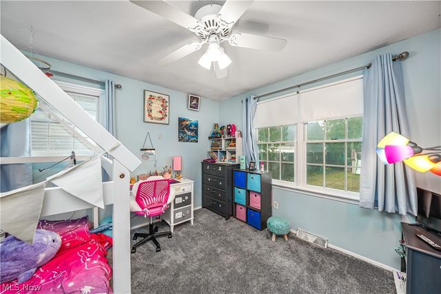 114 S Point Drive, Avon Lake, OH 44012