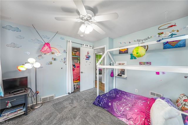 114 S Point Drive, Avon Lake, OH 44012