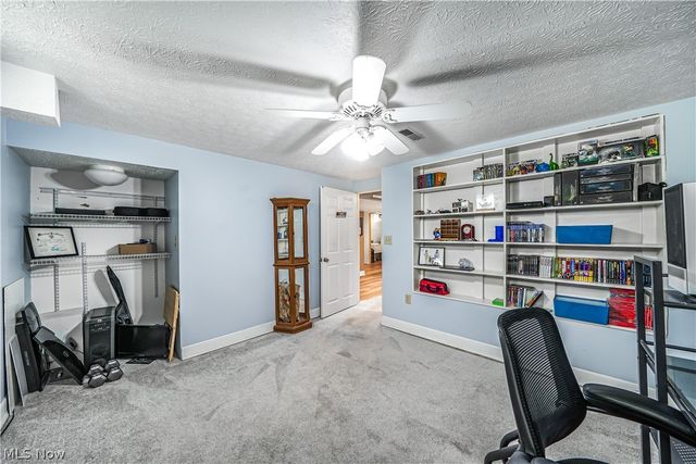 114 S Point Drive, Avon Lake, OH 44012