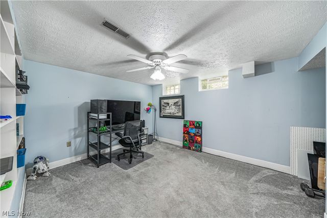 114 S Point Drive, Avon Lake, OH 44012