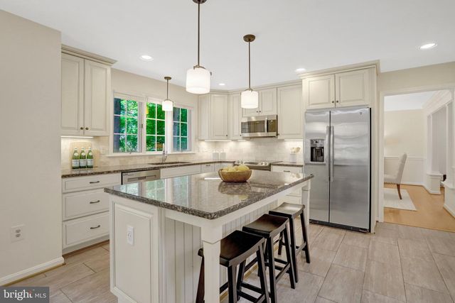8203 MACK ST, Alexandria, VA 22308