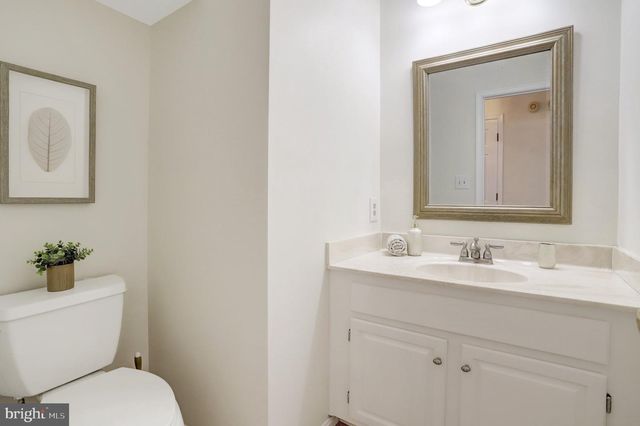 8203 MACK ST, Alexandria, VA 22308