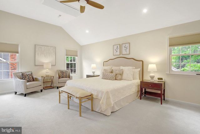 8203 MACK ST, Alexandria, VA 22308