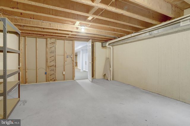 8203 MACK ST, Alexandria, VA 22308