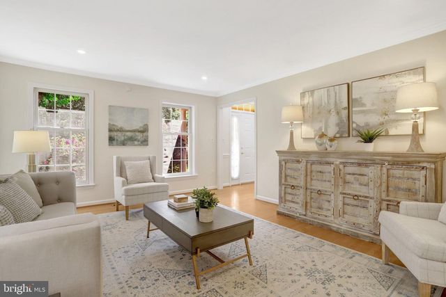8203 MACK ST, Alexandria, VA 22308