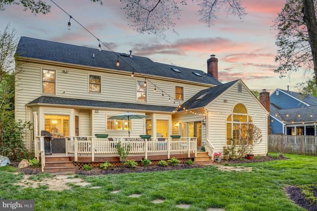8203 MACK ST, Alexandria, VA 22308