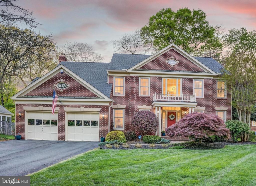 8203 MACK ST, Alexandria, VA 22308
