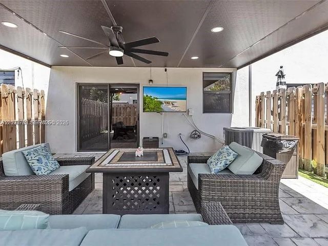 12982 SW 232nd Lane, Miami, FL 33032