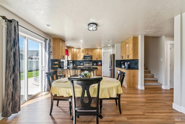 1028 N Star Bright Lane, Star, ID 83669