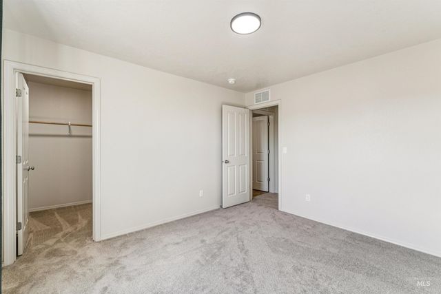 1028 N Star Bright Lane, Star, ID 83669