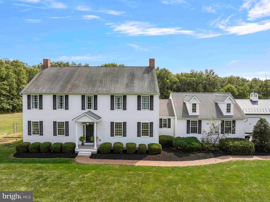 1365 FENNEL RD, Pennsburg, PA 18073