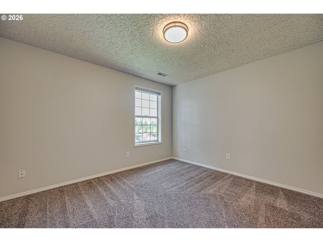 2012 Ne 193RD Ct, Vancouver, WA 98684