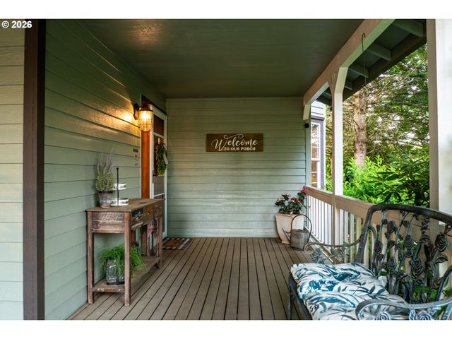 2012 Ne 193RD Ct, Vancouver, WA 98684