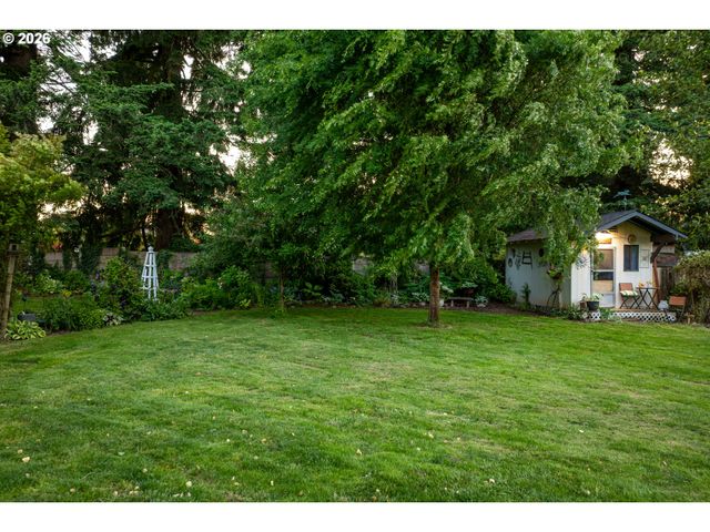 2012 Ne 193RD Ct, Vancouver, WA 98684