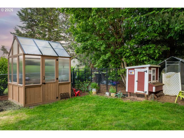 2012 Ne 193RD Ct, Vancouver, WA 98684