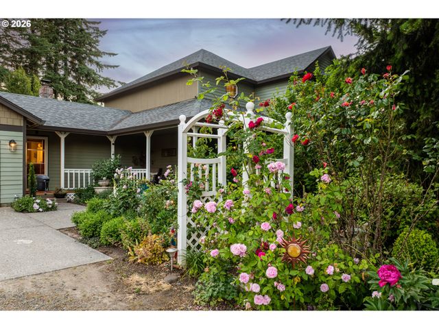 2012 Ne 193RD Ct, Vancouver, WA 98684