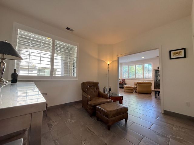 3659 Saint Andrews Dr, Stockton, CA 95219