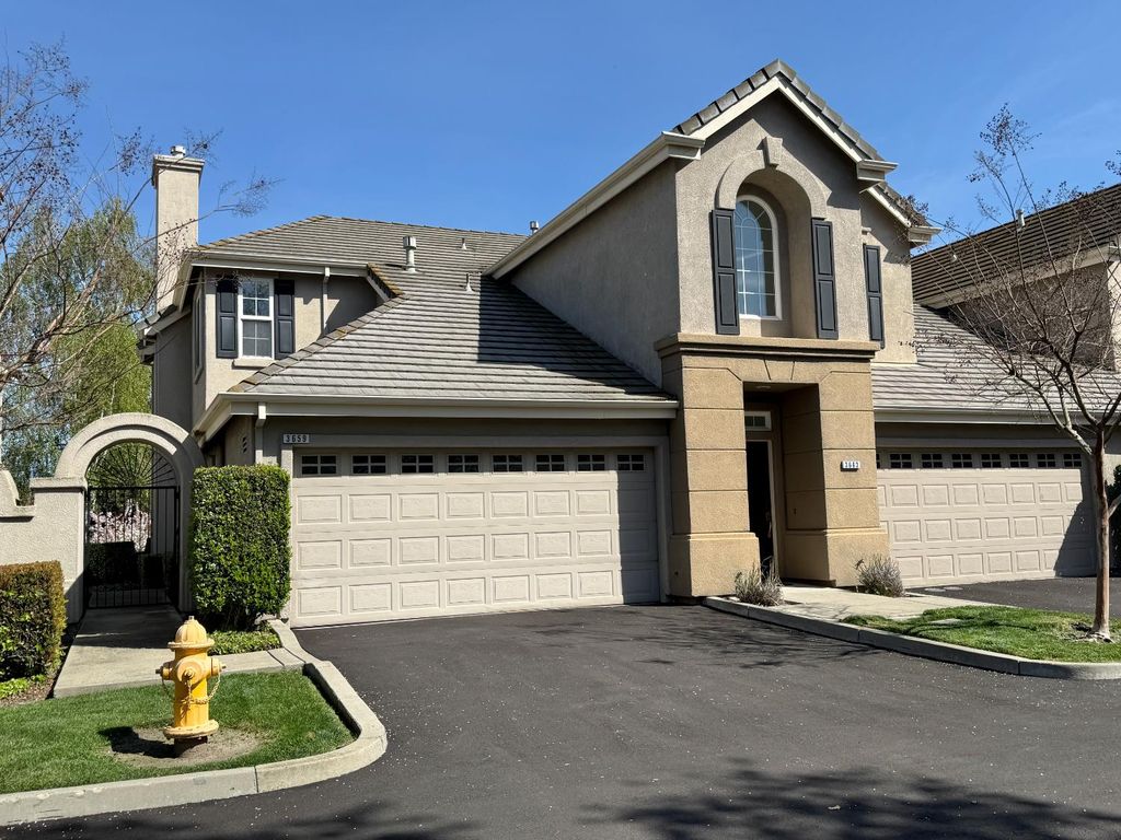 3659 Saint Andrews Dr, Stockton, CA 95219