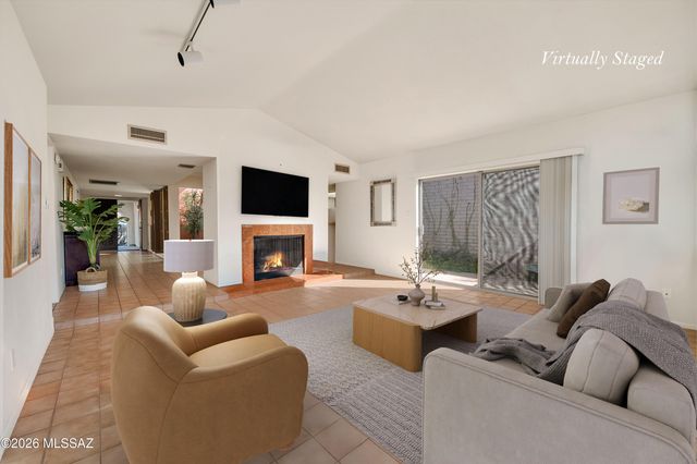 5902 N Placita Del Conde, Tucson, AZ 85718