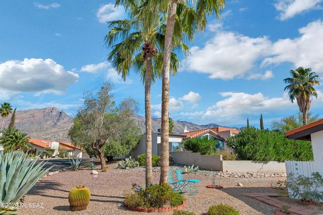 5902 N Placita Del Conde, Tucson, AZ 85718