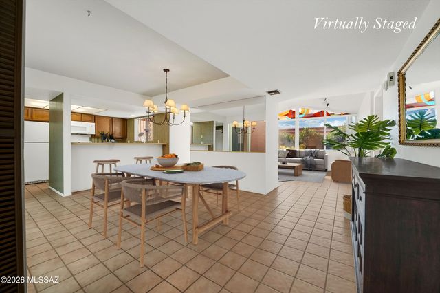 5902 N Placita Del Conde, Tucson, AZ 85718